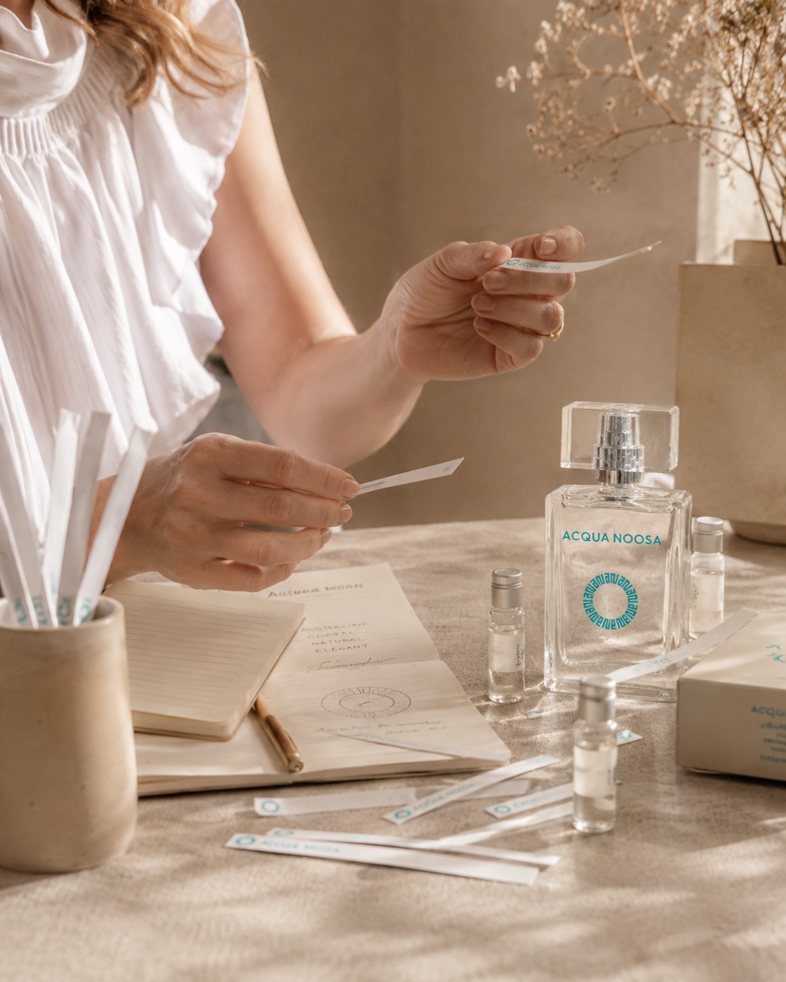 Acqua Noosa — real film, Studio imagery